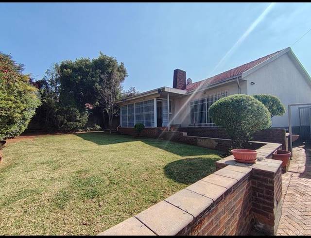 3 BEDROOM HOUSE FOR SALE IN DAWNVIEW
